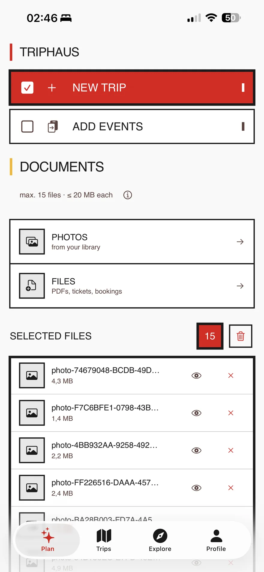 Triphaus plan screen with 15 booking documents selected for AI extraction